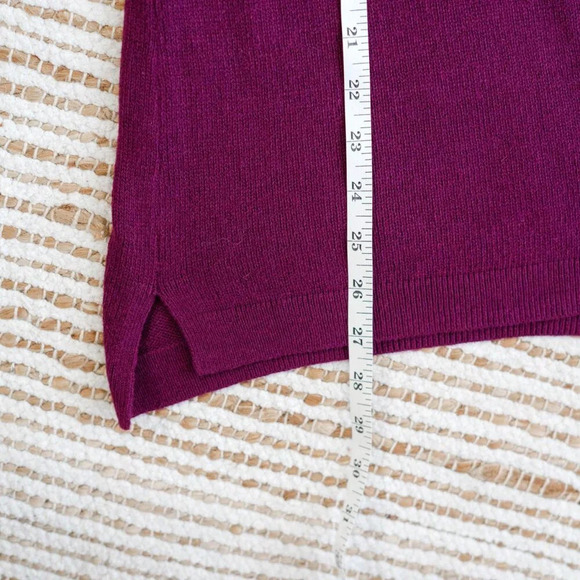 OLD NAVY V NECK LIGHTWEIGHT SWEATER WINE BURGUNDY PURPLE SZ L - Picture 7 of 9